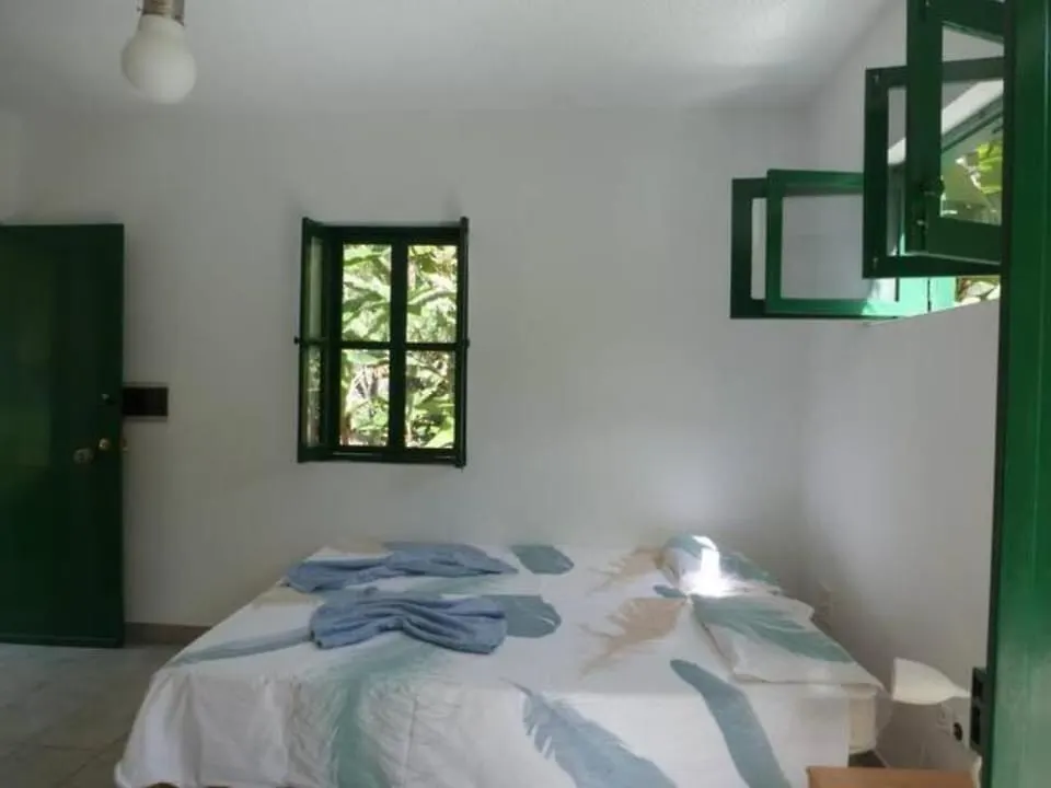 Pombas Cottage Na Ribeira Do Paul الرأس الأخضر